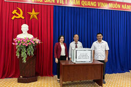 Trung tâm y tế Tây Tòa phát động ủng hộ đồng bào bị thiệt hại do bão, lũ tại các tỉnh khu vực Bắc Bộ  Và Bắc Trung Bộ